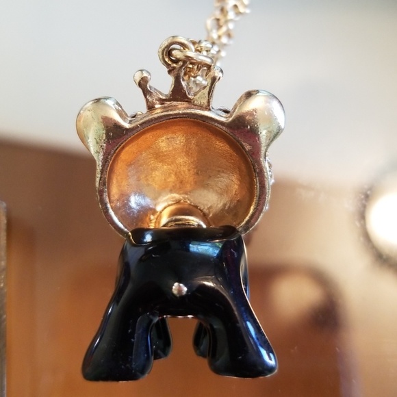 BETSEY Johnson Necklace - Picture 7 of 8